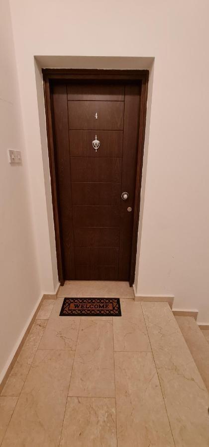 Oytam Apt Nicosia Kültér fotó